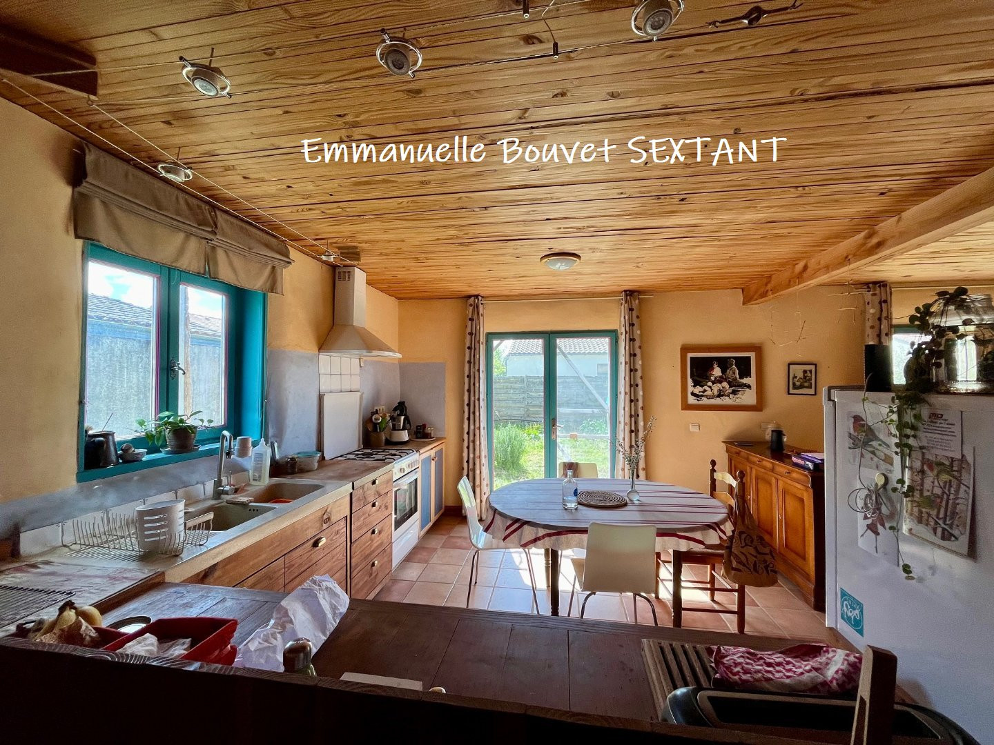 
                                                Vente
                                                 BERGERAC, maison ECOLOGIQUE, avec jardin clos, 4 chambres, abri de jardin, proche des écoles et commodités