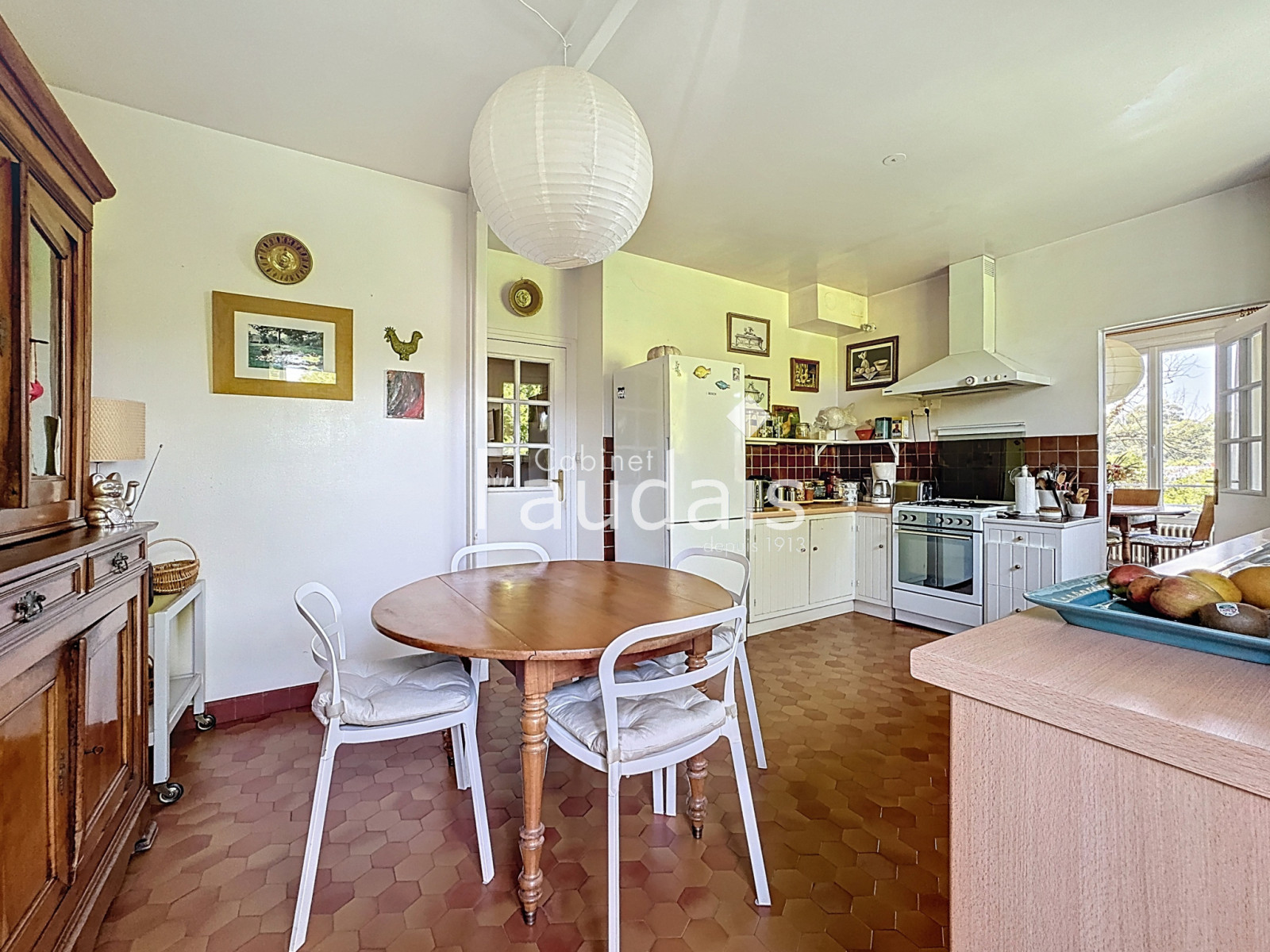 
                                                Vente
                                                 Bien rare à la vente- Maison d'architecte  de 164 m2 avec vi