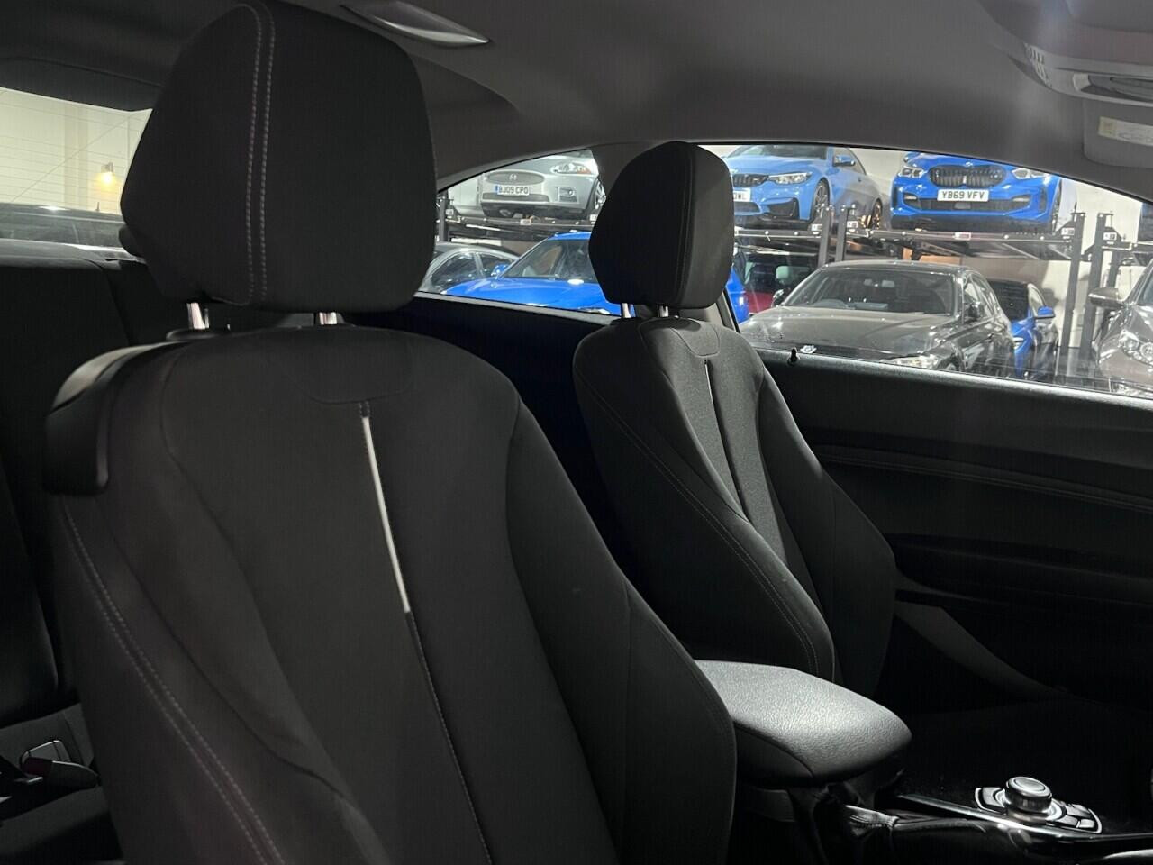 Voiture
                                                 BMW 2 SERIES 2.0 218d Sport Coupe 2dr Diesel Manual Euro 6 (s/s) (150 ps)