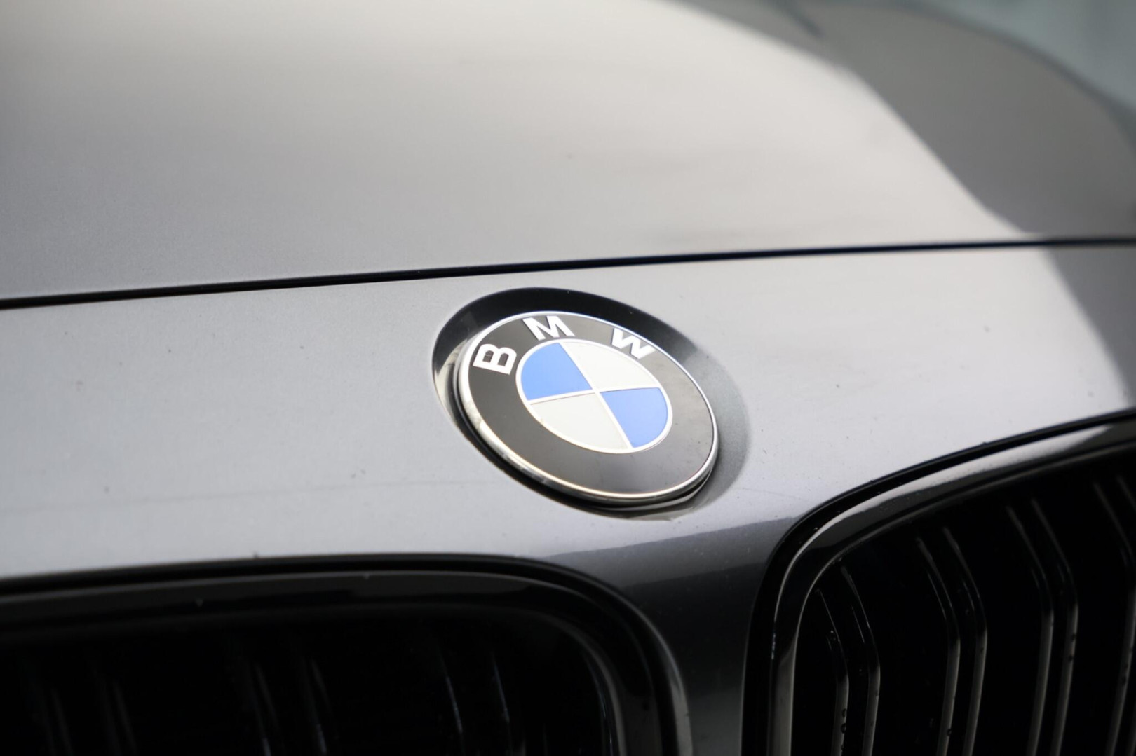 
                                                Voiture
                                                 BMW 3 Series 2.0 320d M Sport Auto xDrive Euro 5 (s/s) 4dr