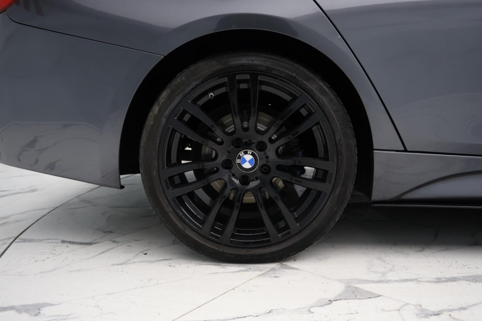 
                                                Voiture
                                                 BMW 3 Series 2.0 320d M Sport Auto xDrive Euro 5 (s/s) 4dr