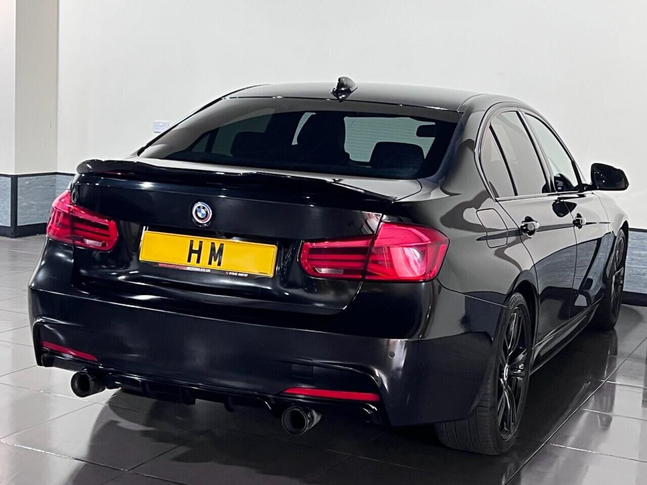 
                                                Voiture
                                                 BMW 3 SERIES 2.0 320d M Sport Saloon 4dr Diesel Auto Euro 6 (s/s) (190 ps) Saloon