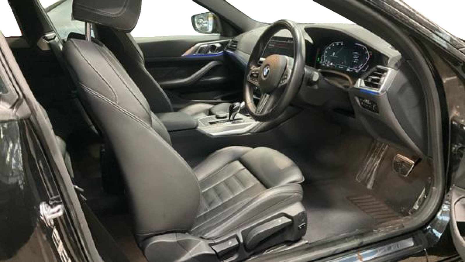 
                                                Voiture
                                                 BMW 4 Series Coupe M Sport