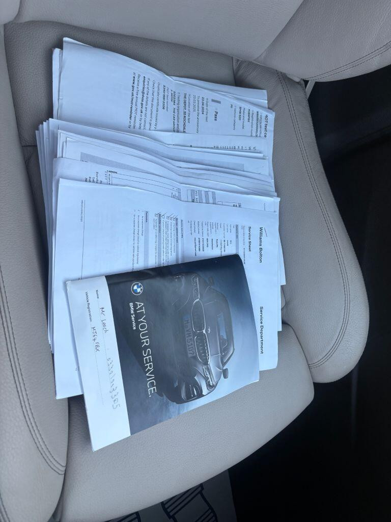 
                                                Voiture
                                                 BMW 5 SERIES 2.0 520d M Sport Saloon 4dr Diesel Auto Euro 6 (s/s) (190 ps) AUTO 55K MOT 9/26 FSH ULEZ