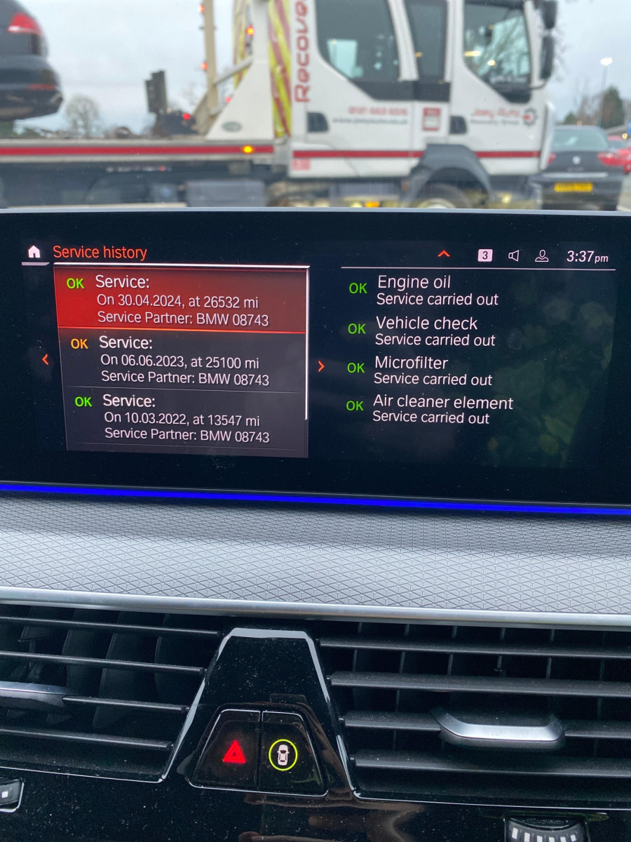 
                                                Voiture
                                                 BMW 5 Series M Sport
