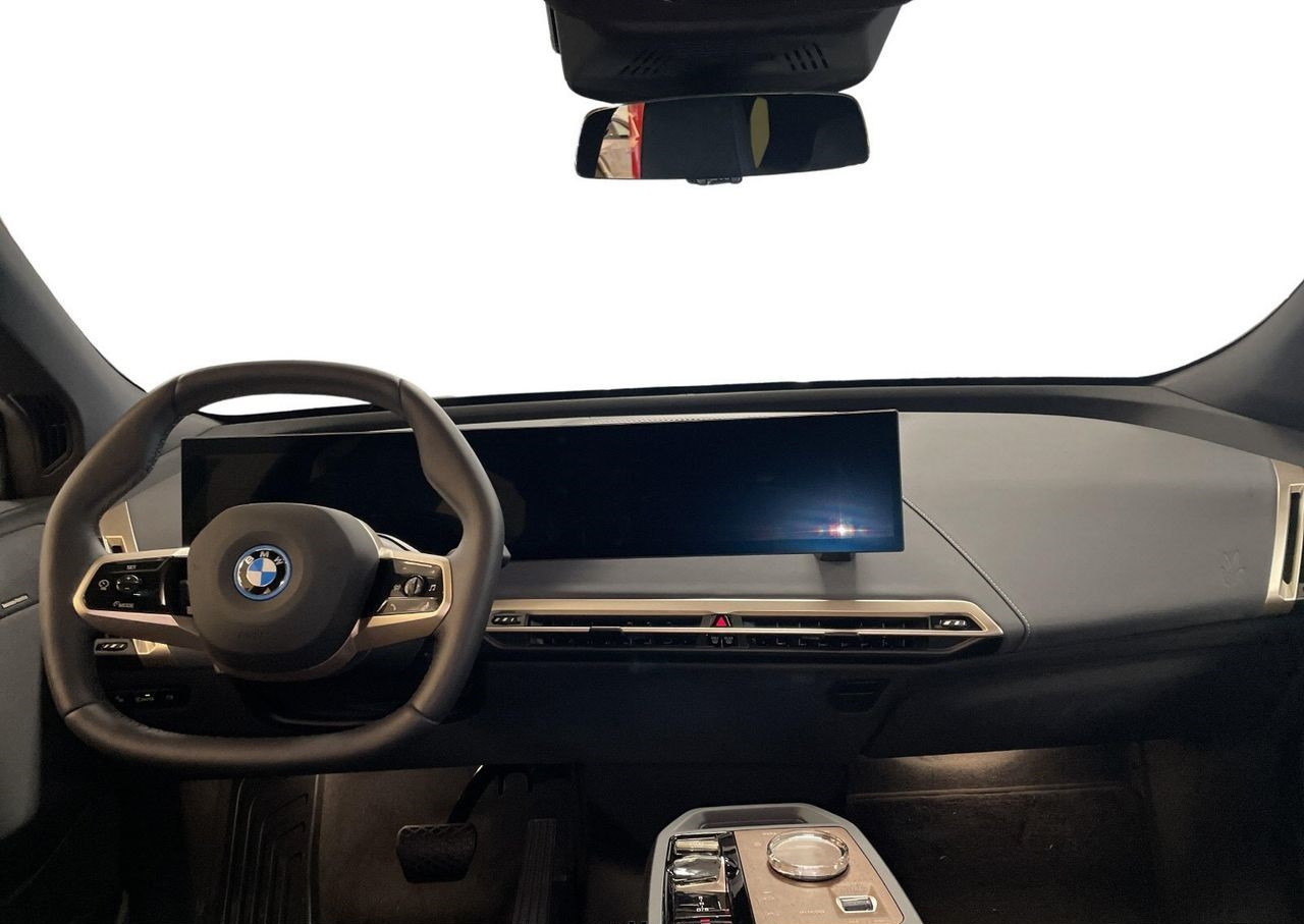 
                                                Voiture
                                                 BMW iX xDrive 40