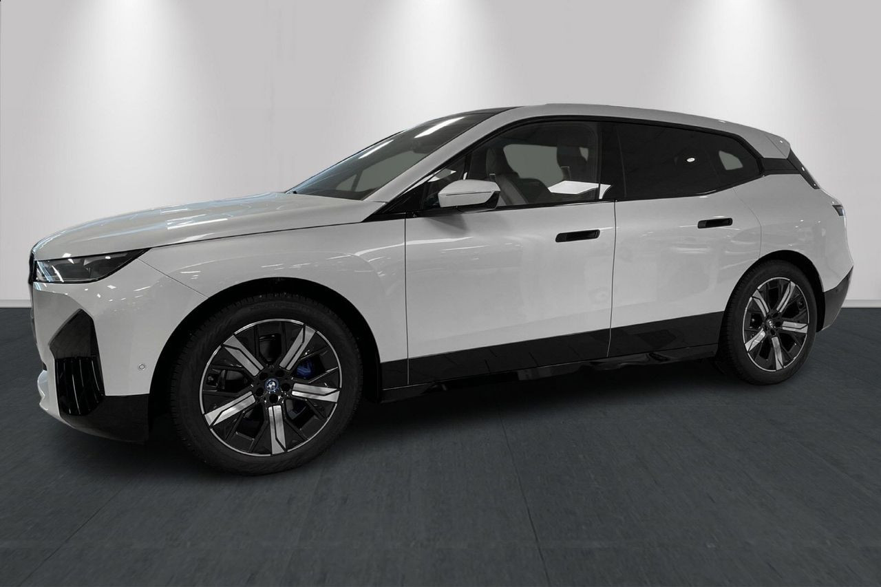 
                                                Voiture
                                                 BMW iX xDrive 40