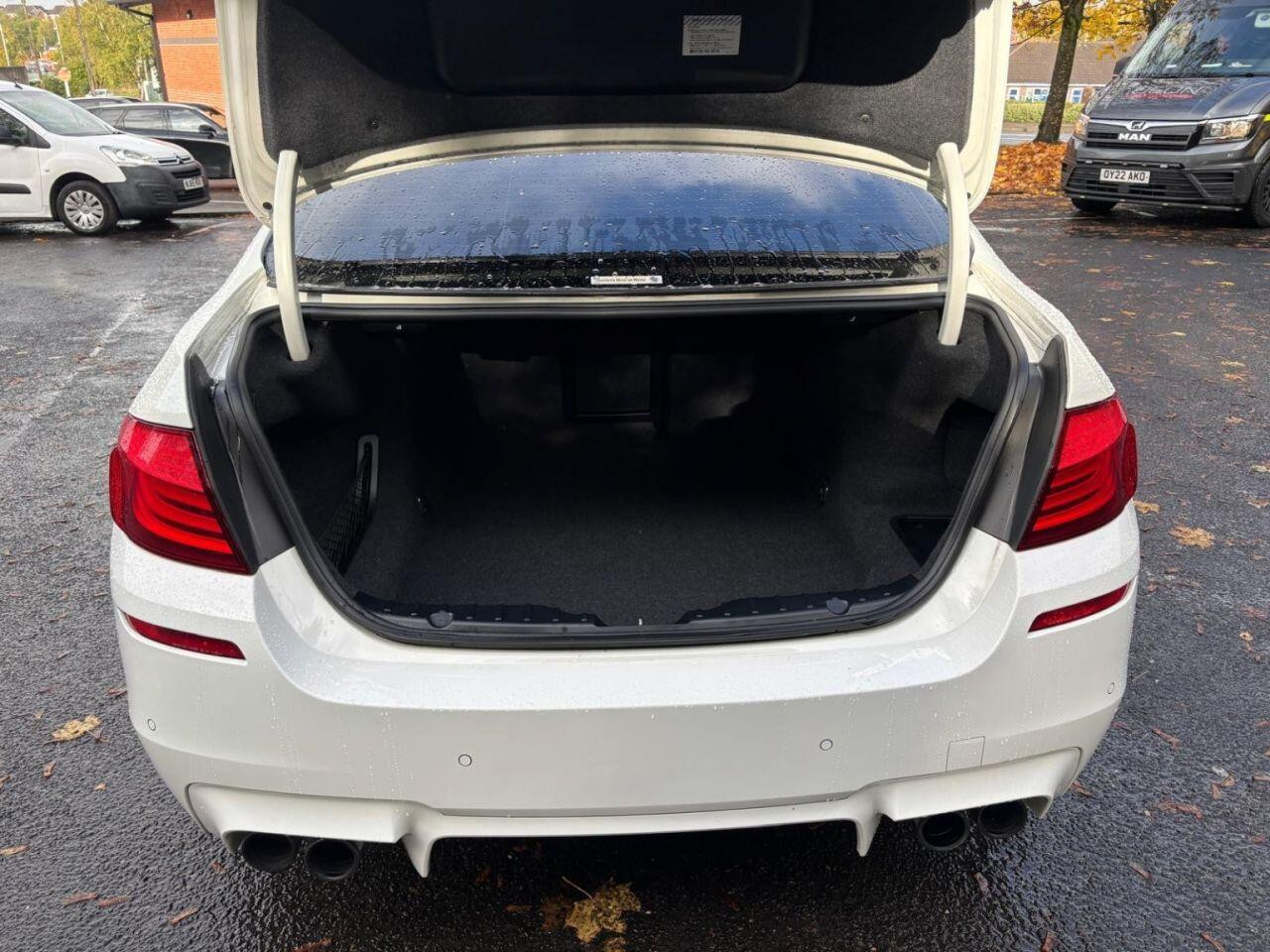 
                                                Voiture
                                                 BMW M5 Saloon 4.4 V8 M Performance Edition 4dr