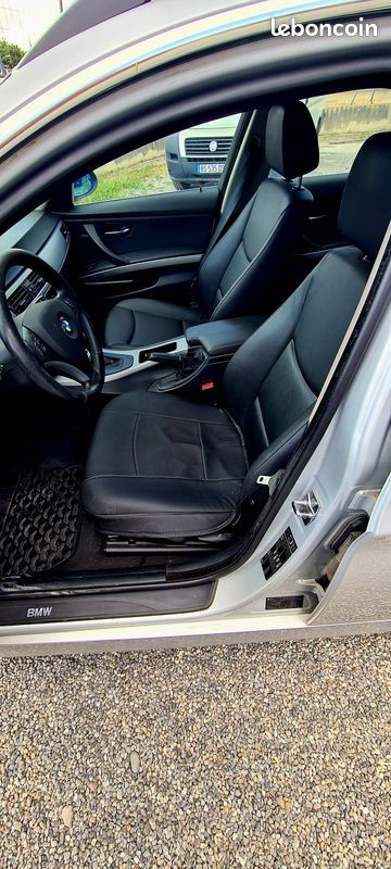 
                                                Voiture
                                                 Bmw serie 3 touring 330 xdrive 3.0d 231 ch sport