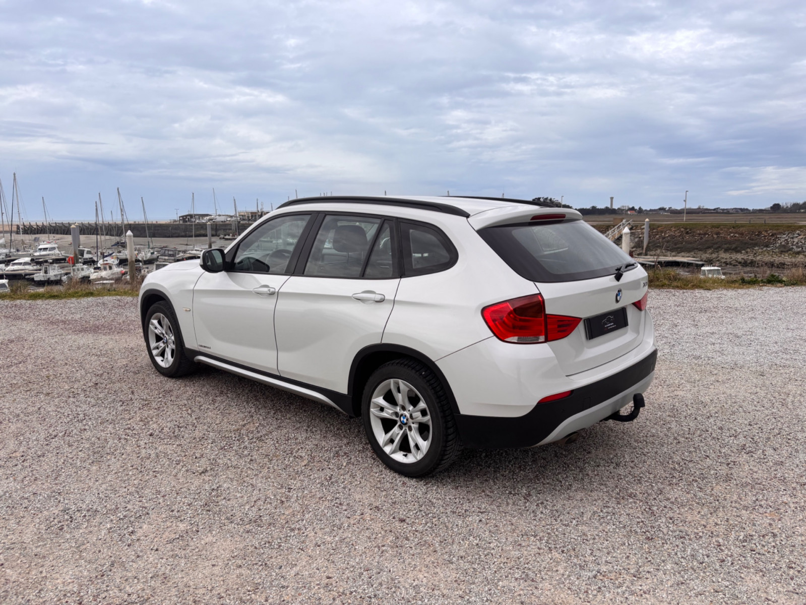 
                                                Voiture
                                                 BMW X1