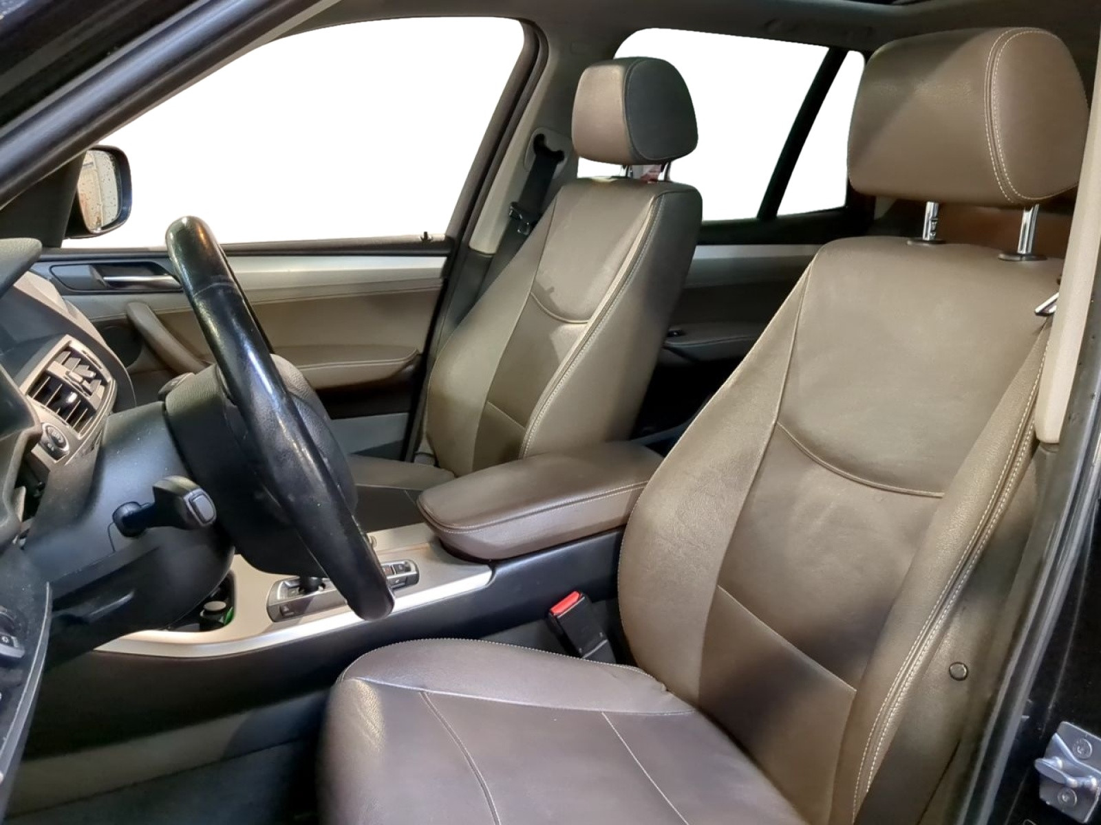 
                                                Voiture
                                                 BMW X3 LUXE