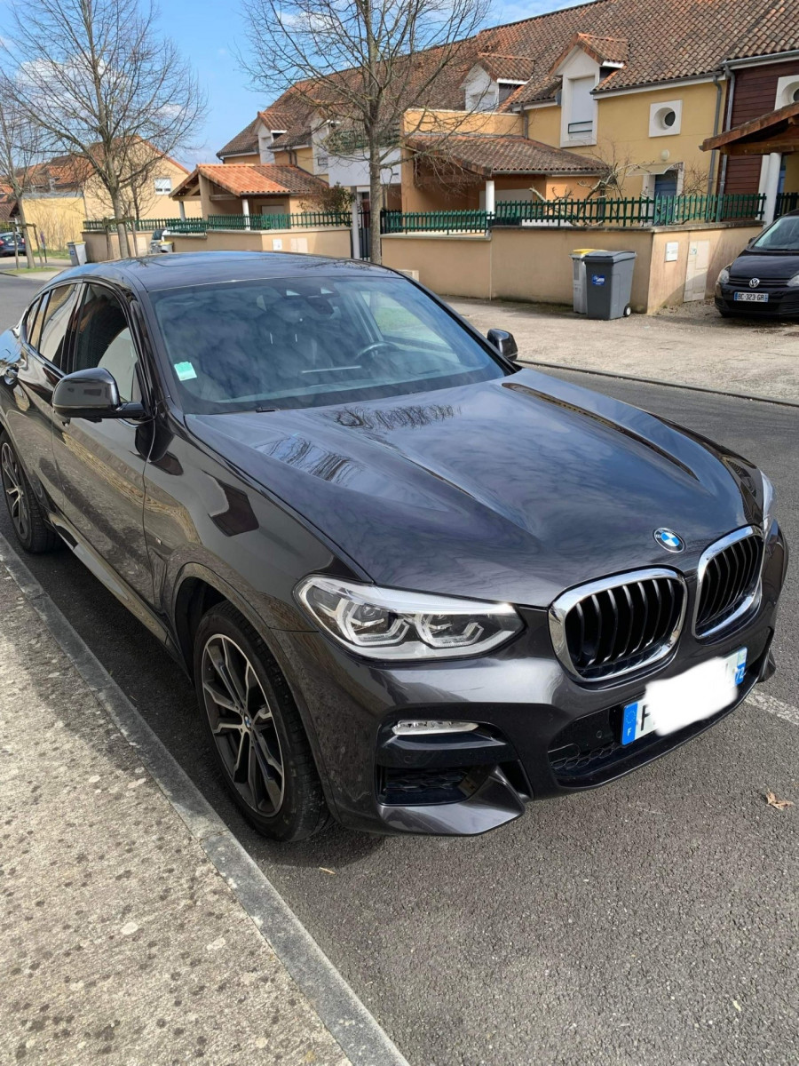 
                                                Voiture
                                                 BMW X4 2.0L 190ch Pack M Sport Full Option 2019