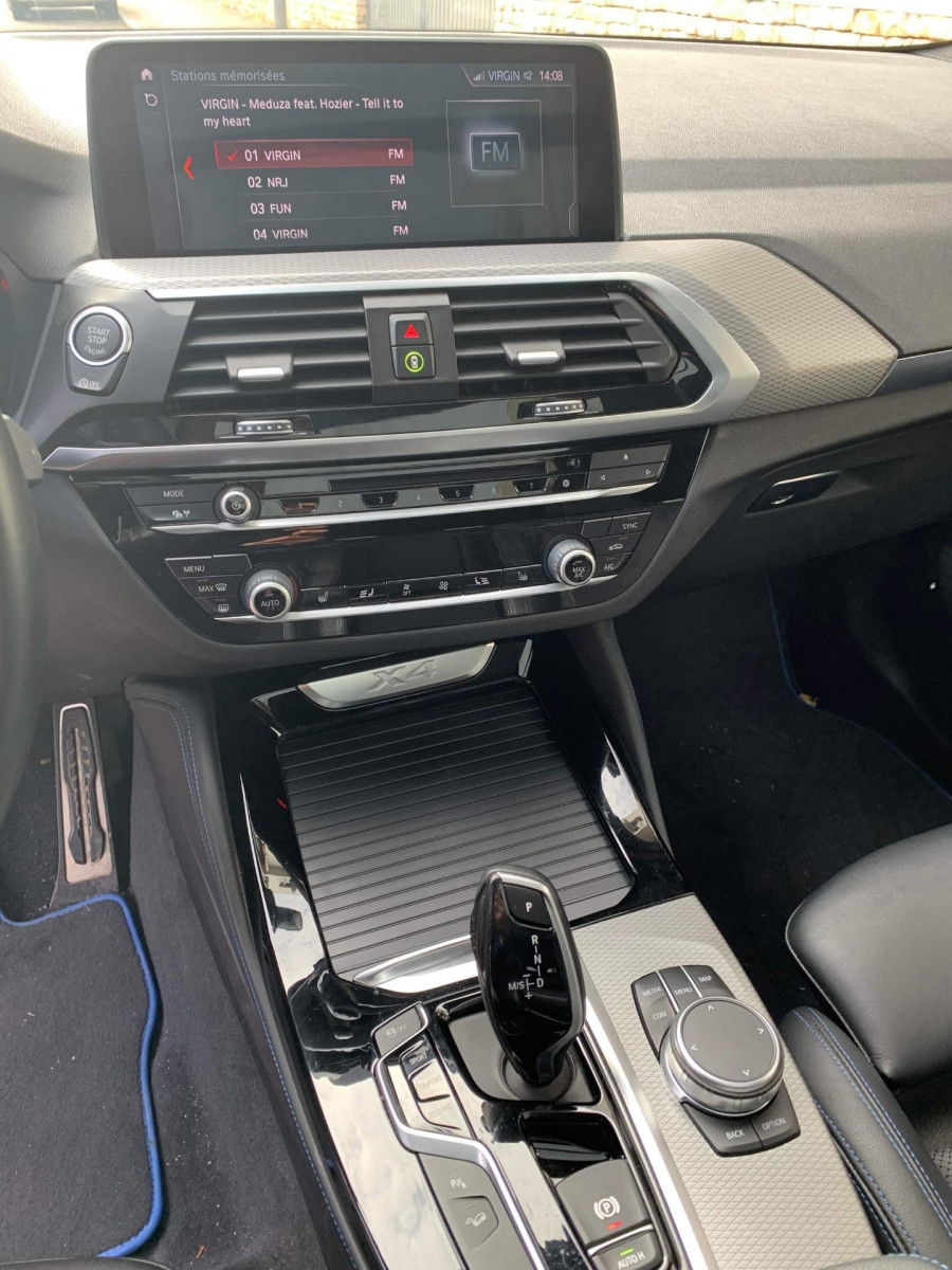 
                                                Voiture
                                                 BMW X4 2.0L 190ch Pack M Sport Full Option 2019