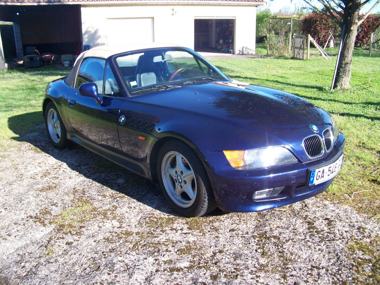 
                                                Voiture
                                                 BMW Z3 Roadster