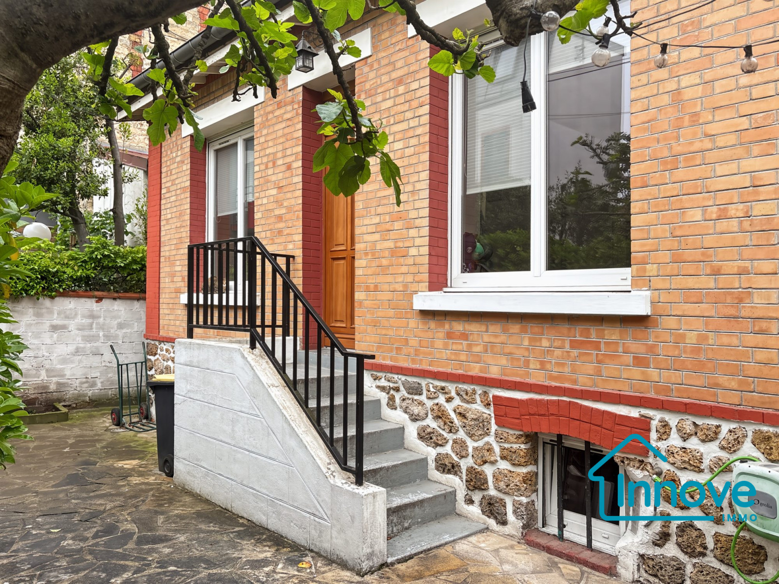 
                                                Vente
                                                 BOIS COLOMBE - Maison T4 - Jardin- Impasse