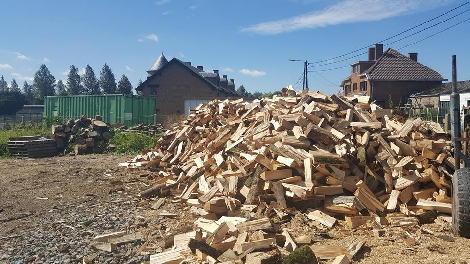 
                                                Matériel agricole
                                                 BOIS DE CHAUFFAGE