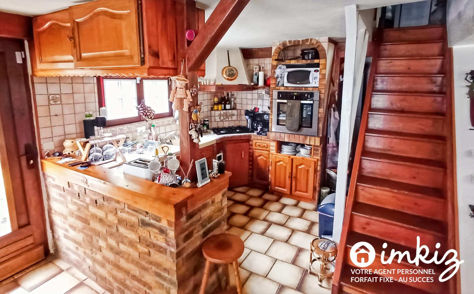 
                                                Vente
                                                 Bord de Seine, maison sur jardin paysagé