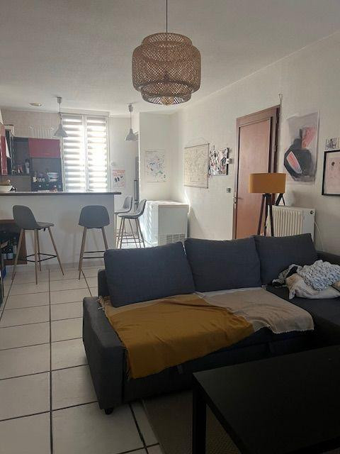 
                                                Location
                                                 Bordeaux Nansouty joli T2 640 CC