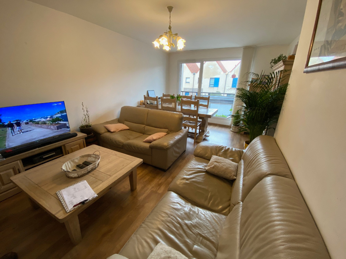 
                                                Vente
                                                 Bourbourg Appartement de type F3     67m²