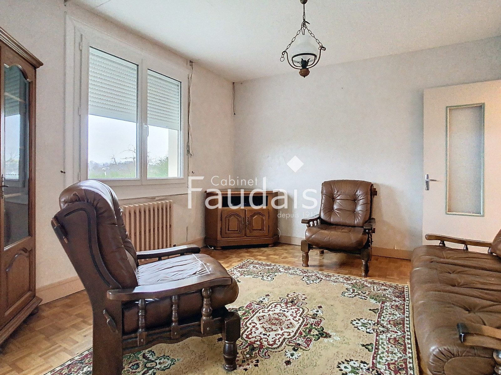 
                                                Vente
                                                 BOURG DE MOYON, MAISON DE 89M2