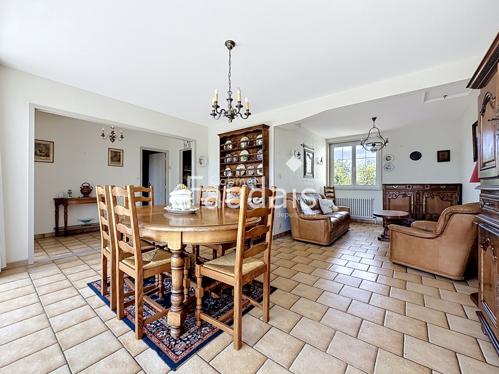 
                                                Vente
                                                 bourg de TORIGNI SUR VIRE