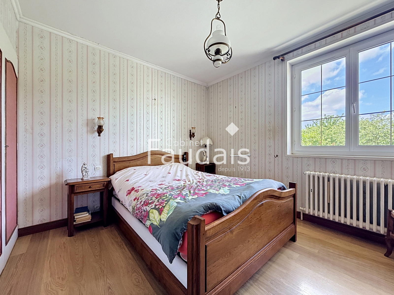 
                                                Vente
                                                 bourg de TORIGNI SUR VIRE