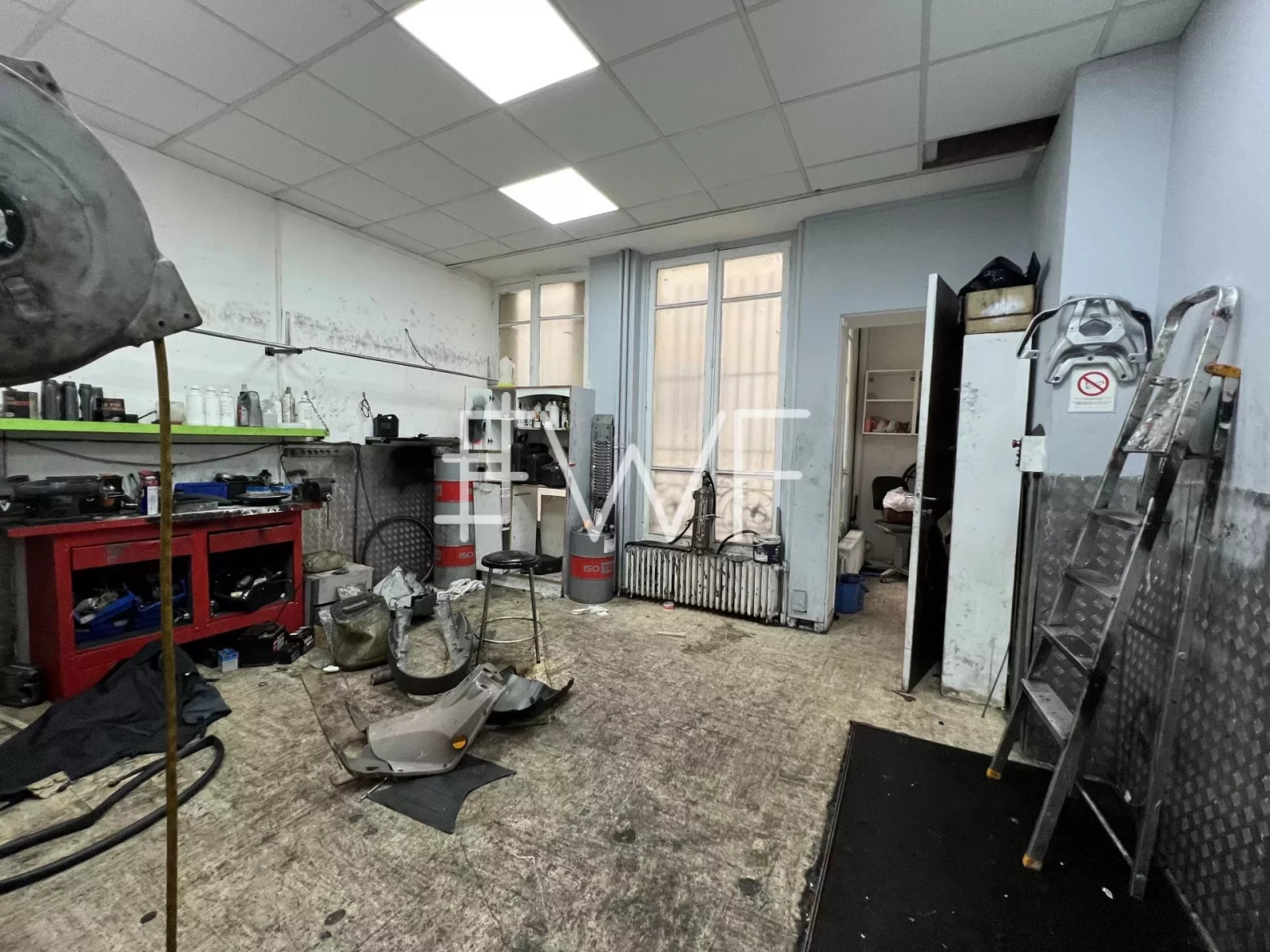 
                                                Location
                                                 Boutique 70m2 emplacement n° 1