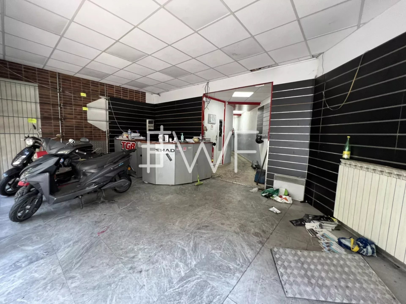 
                                                Vente
                                                 Boutique 70m2 emplacement n° 1