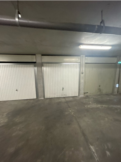 
                                                Location
                                                 BOX - 21 RUE GOUDARD