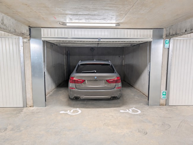 
                                                Location
                                                 BOX - GARAGE - PMR - RESIDENCE SECURISEE NANTES