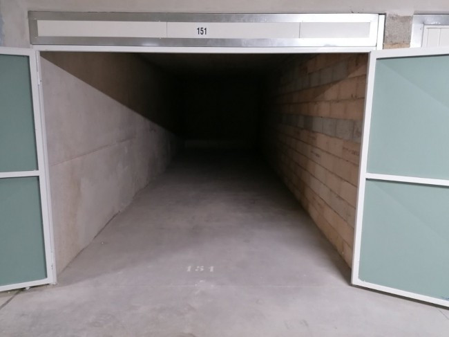 
                                                Location
                                                 BOX GARAGE - TOURNEFEUILLE