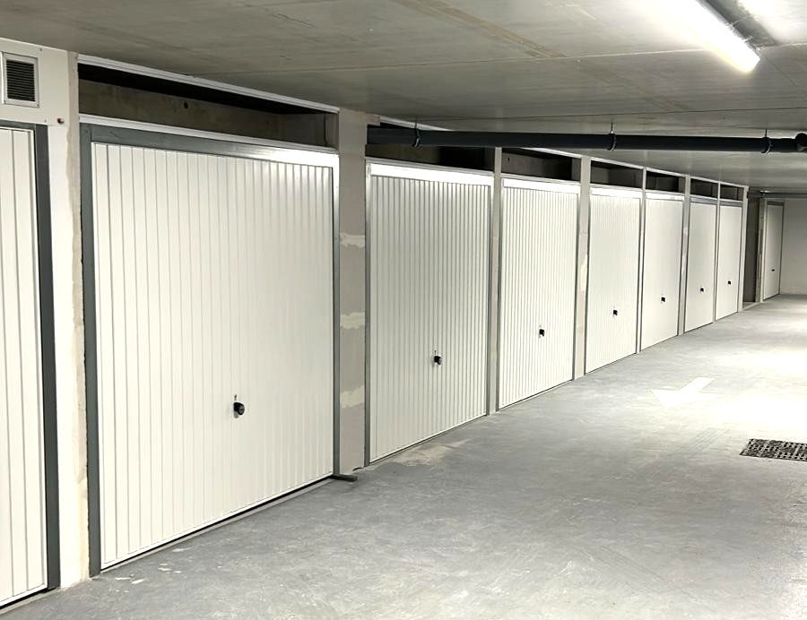 
                                                Vente
                                                 BOX DOUBLE NEUF-  RESIDENCE SECURISEE