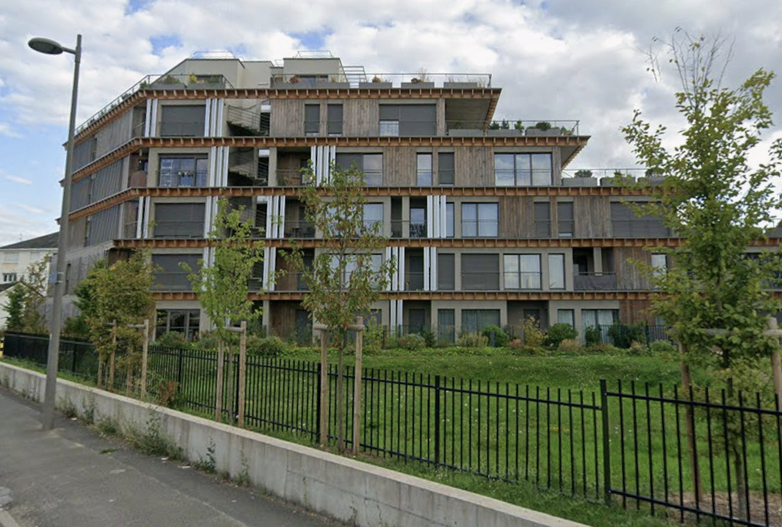 
                                                Vente
                                                 3 BOX NEUFS SIMPLES  - RESIDENCE SECURISEE
