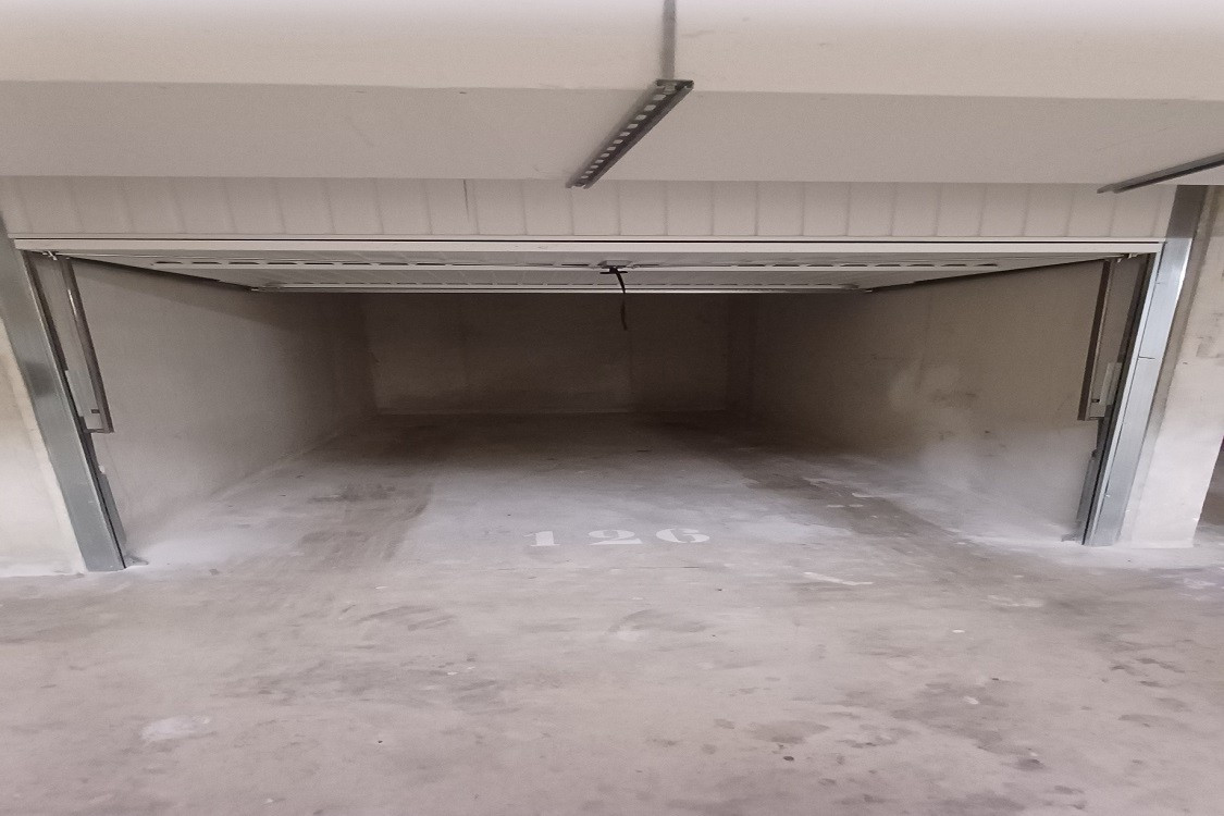 
                                                Location
                                                 BOX SUNSET JOLIETTE - LAM