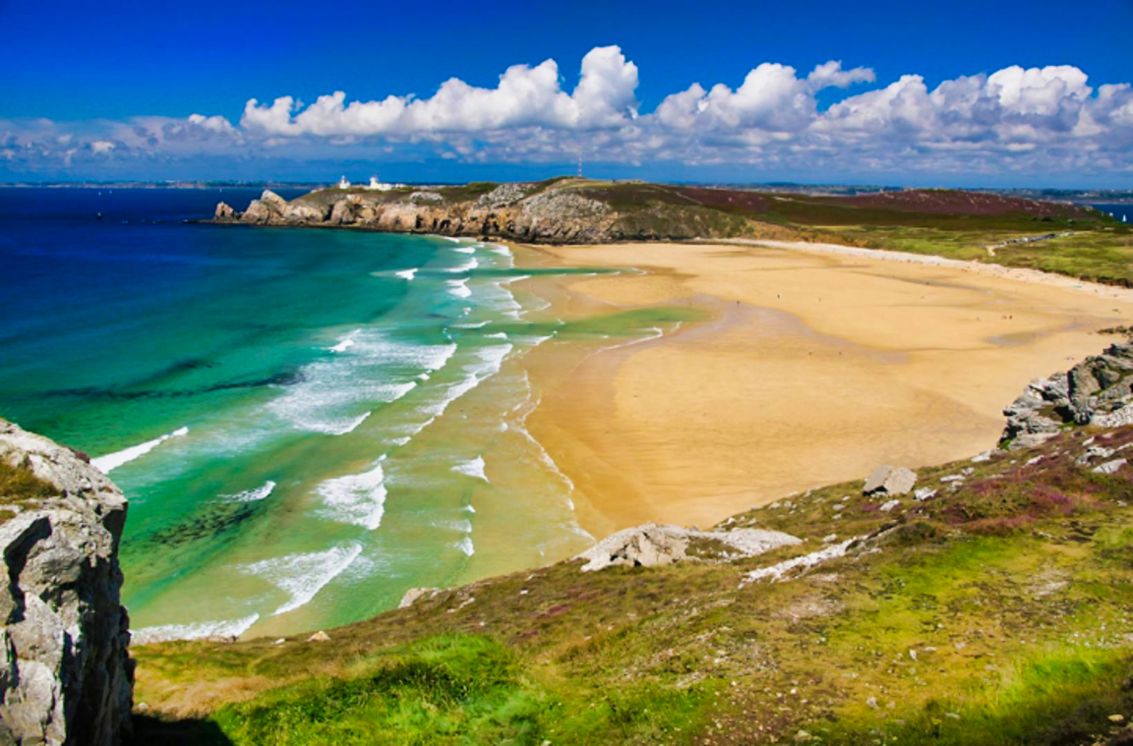 
                                                Vente
                                                 BRETAGNE - PRL - PARC LOISIRS - VUE MER - 9 HA