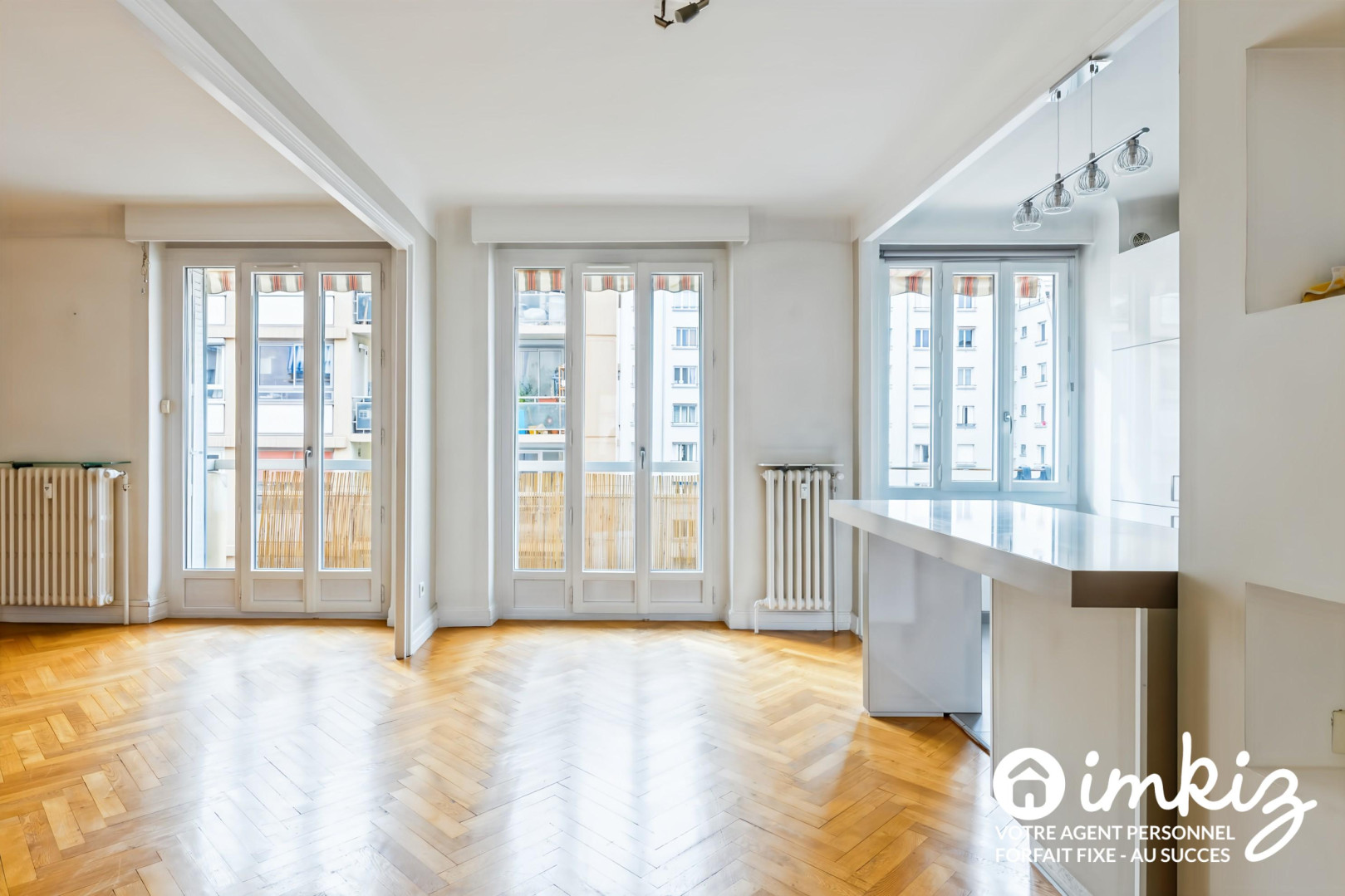 
                                                Vente
                                                 Brotteaux-Masséna ; Élégant T3 traversant de 75m²
