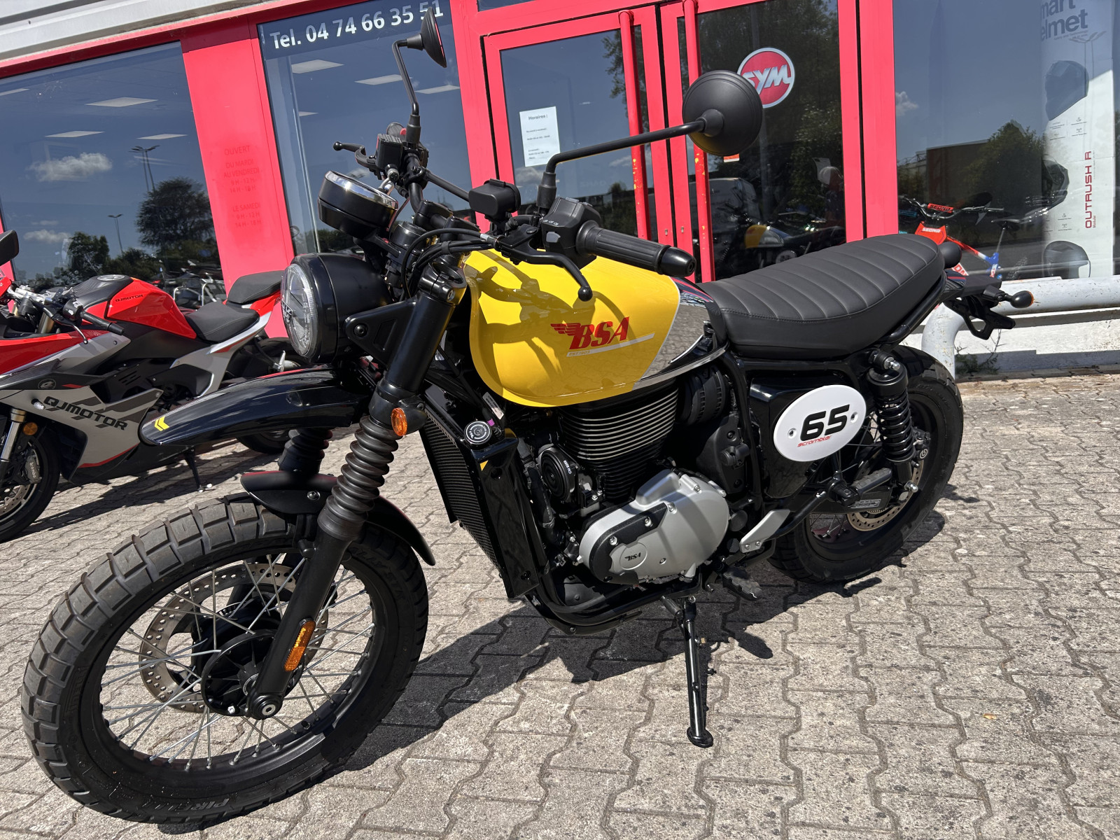 
                                                Moto - Scooter
                                                 BSA 😉 BSA 650 SCRAMBLER – ÉTAT NEUVE/ GARANTIE 3 ANS/ FAIBLE KM 1 KM 😉 2026