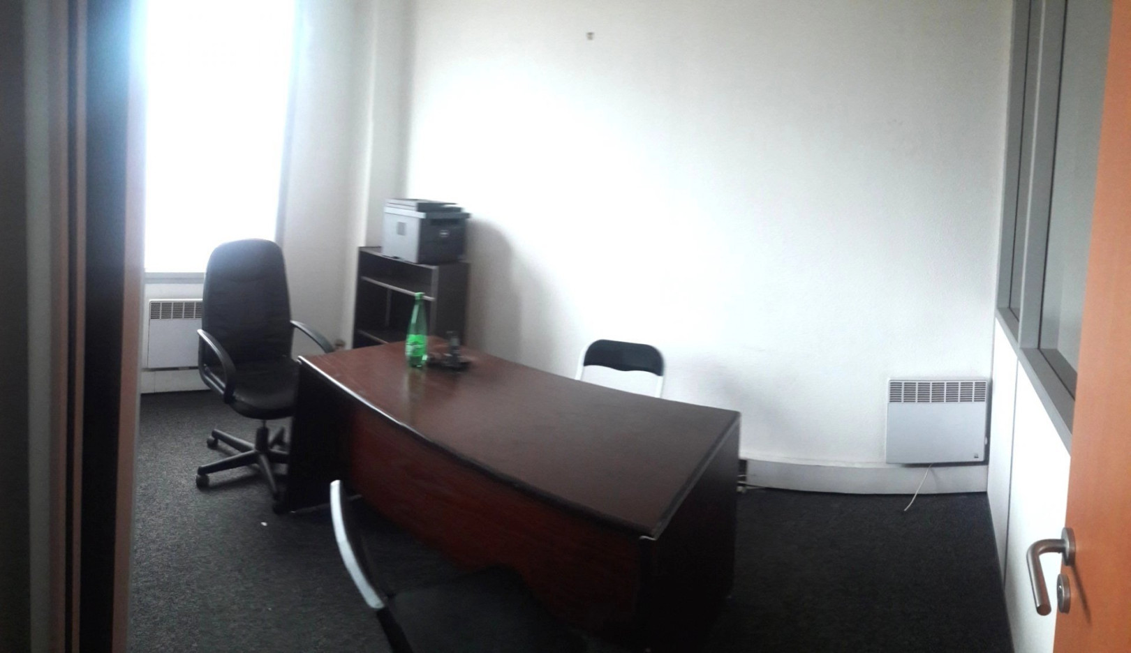 
                                                Location
                                                 Bureau 4 pièces