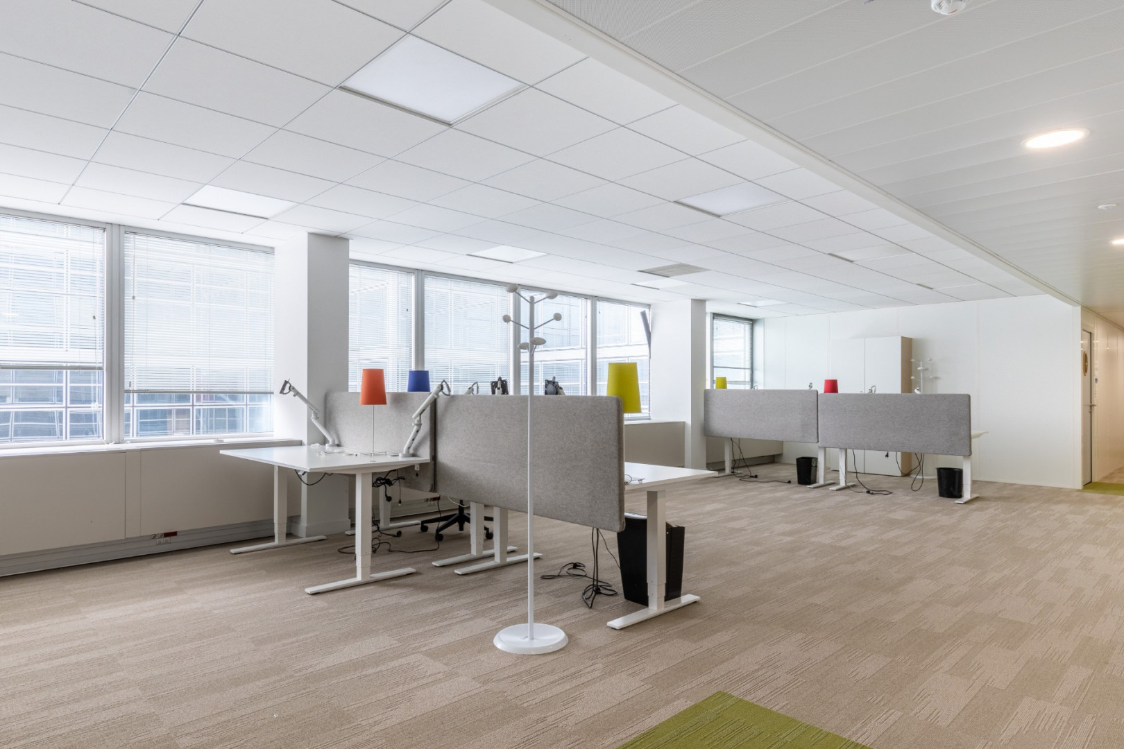 
                                                Location
                                                 Bureaux - 1 889 m² - La Defense