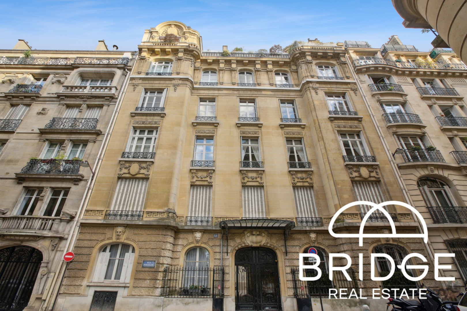 
                                                Vente
                                                 BUREAUX PARIS 16