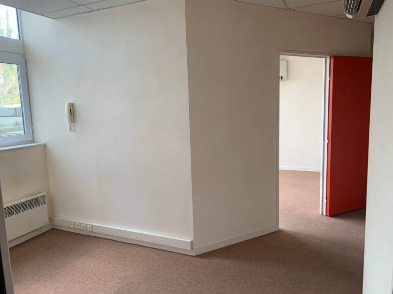 
                                                Location
                                                 Bureaux + Parking Gare Chalon sur Saône