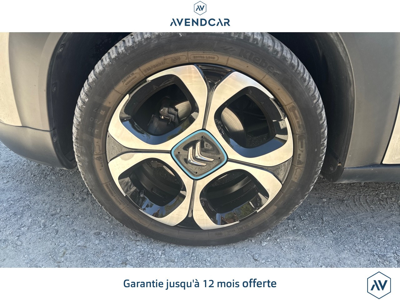 
                                                Voiture
                                                 C3 AIRCROSS 1.5 BLUEHDI 100 SHINE START-STOP
