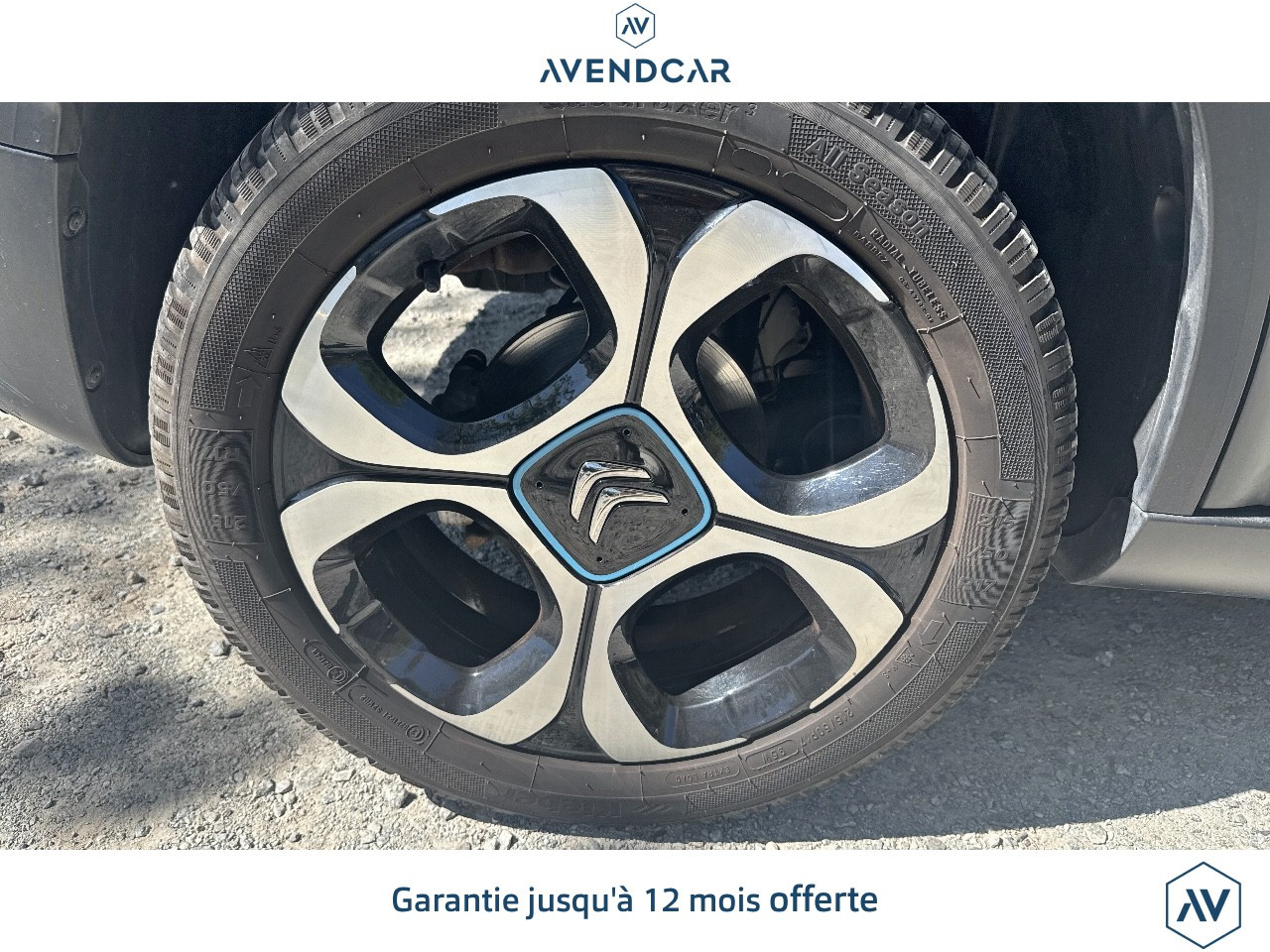 
                                                Voiture
                                                 C3 AIRCROSS 1.5 BLUEHDI 100 SHINE START-STOP