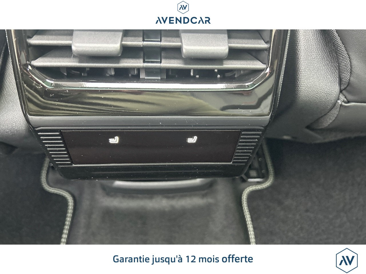 
                                                Voiture
                                                 C5 AIRCROSS HYBRIDE 145 CV MAX A PARTIR DE 370 EUROS*