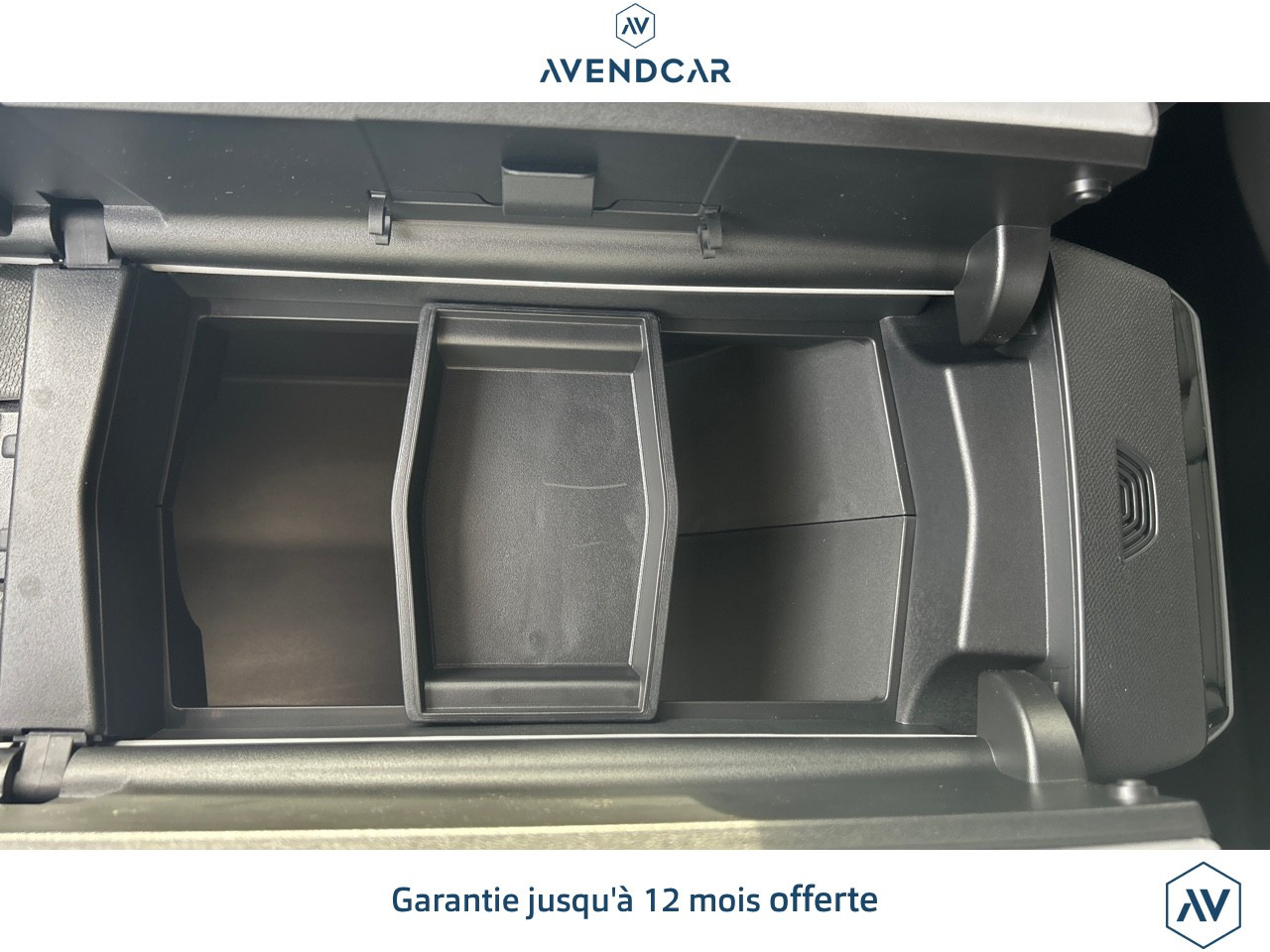 
                                                Voiture
                                                 C5 AIRCROSS Hybride 145 MAX