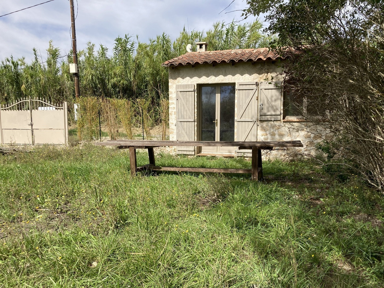 
                                                Vente
                                                 Cabanon de 18 m² sur 2000 m² de terrain