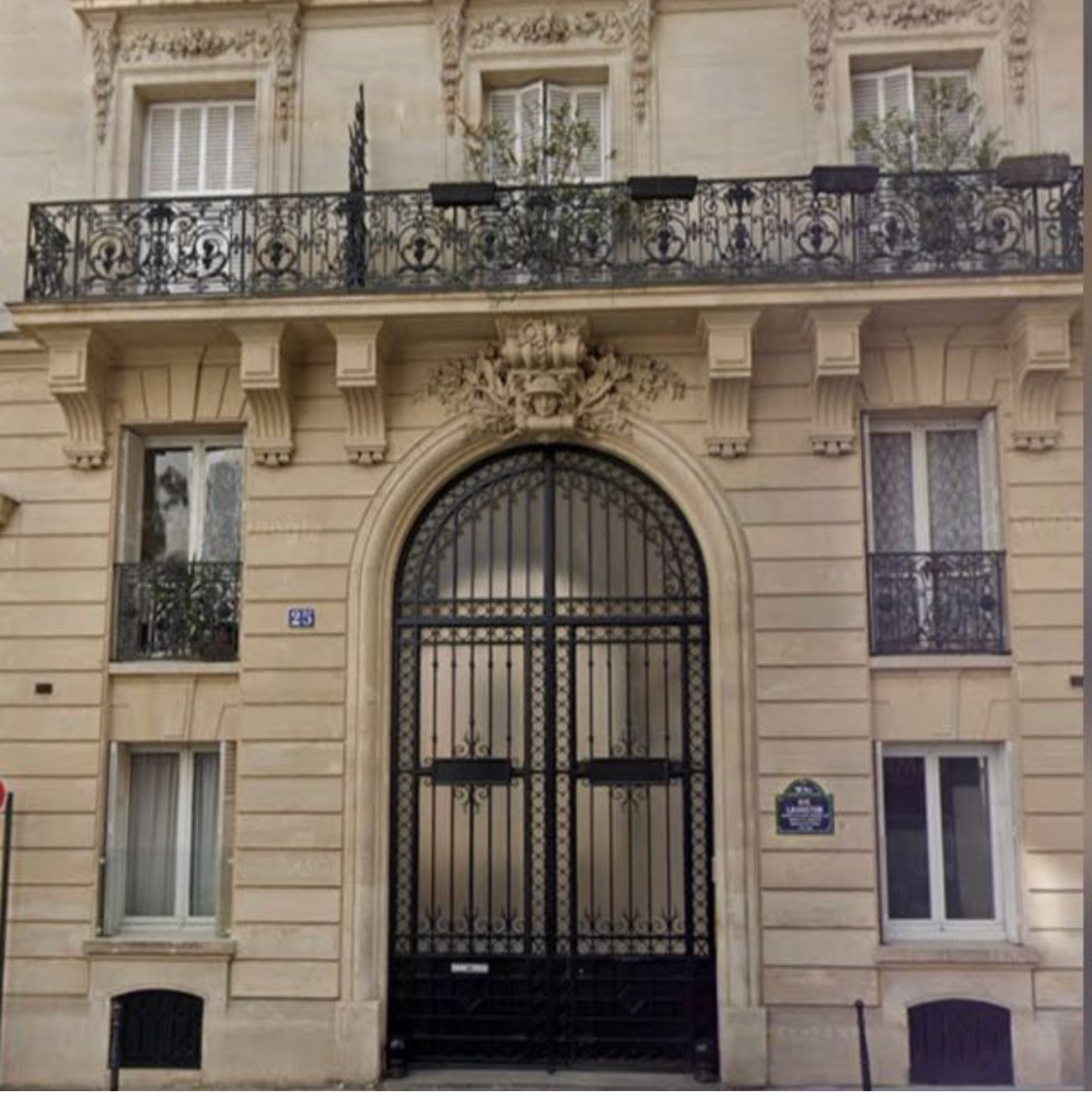 
                                                Location
                                                 CABINET MEDICAL / PARAMEDICAL PARIS 16 VICTOR HUGO