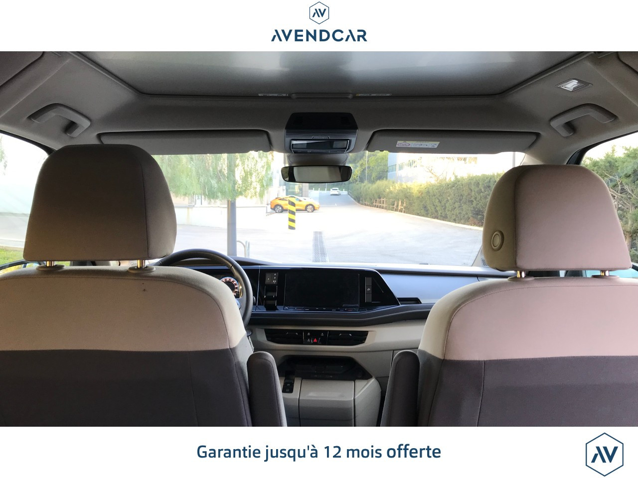 
                                                Voiture
                                                 CALIFORNIA T7