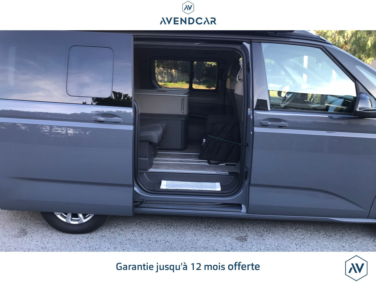 
                                                Voiture
                                                 CALIFORNIA T7