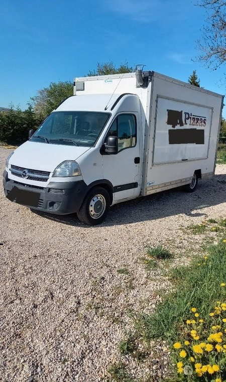 
                                                Utilitaire
                                                 Camion pizza magasin